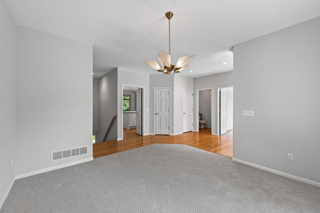 4168 Cashell Glen, Eagan, MN 55122