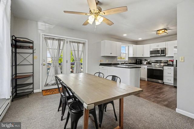 420 FAIRVIEW AVENUE, Waynesboro, PA 17268