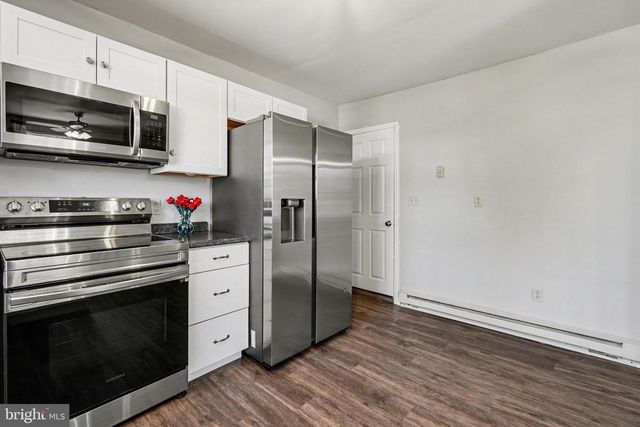 420 FAIRVIEW AVENUE, Waynesboro, PA 17268