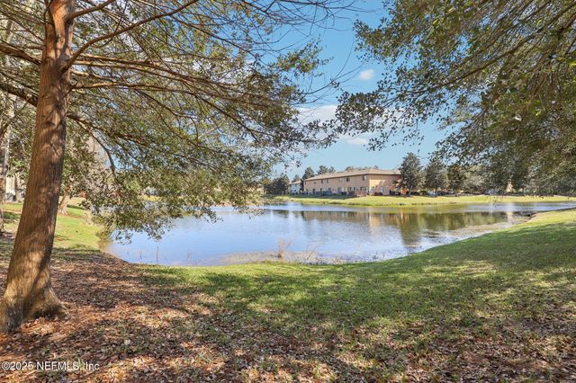 7826 MELVIN Road, Jacksonville, FL 32210