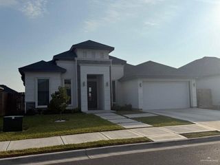 1404 E Danielle Avenue E, Pharr, TX 78577
