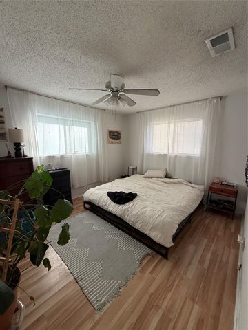 8311 Hathaway DR A, Austin, TX 78757