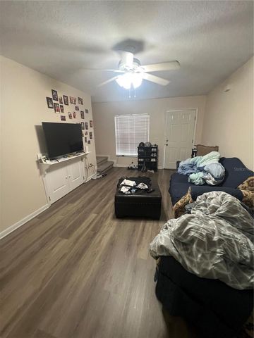 1120 S MARY STREET, Eustis, FL 32726