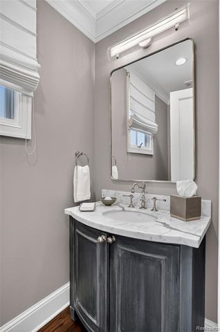 277 W Brown Street, Birmingham, MI 48009