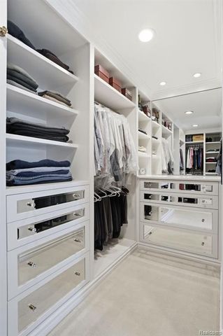 277 W Brown Street, Birmingham, MI 48009