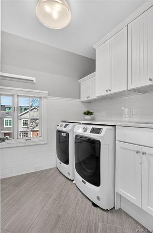 277 W Brown Street, Birmingham, MI 48009