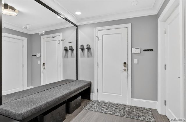 277 W Brown Street, Birmingham, MI 48009