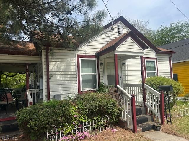 404 Hunter ST, Suffolk, VA 23434