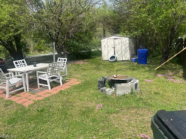 404 Hunter ST, Suffolk, VA 23434