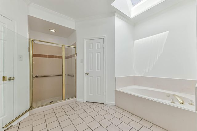 8022 17th Green Drive, Humble, TX 77346