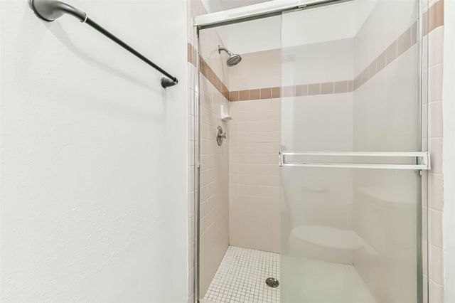 8022 17th Green Drive, Humble, TX 77346