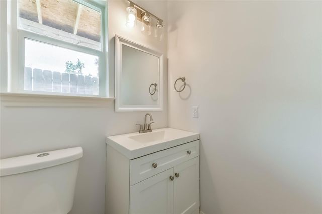 8022 17th Green Drive, Humble, TX 77346