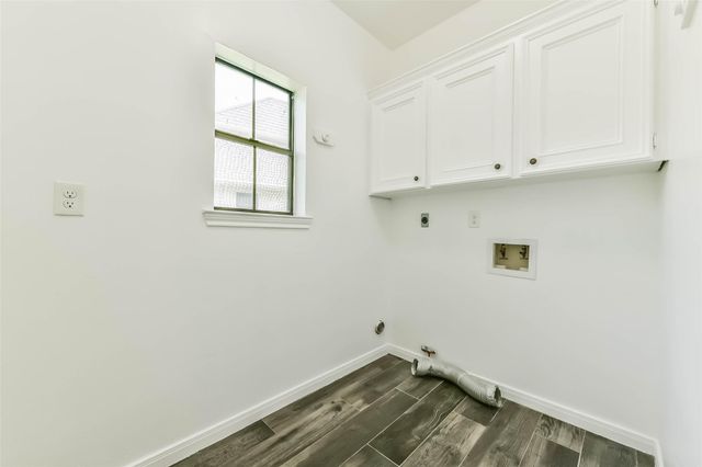 8022 17th Green Drive, Humble, TX 77346