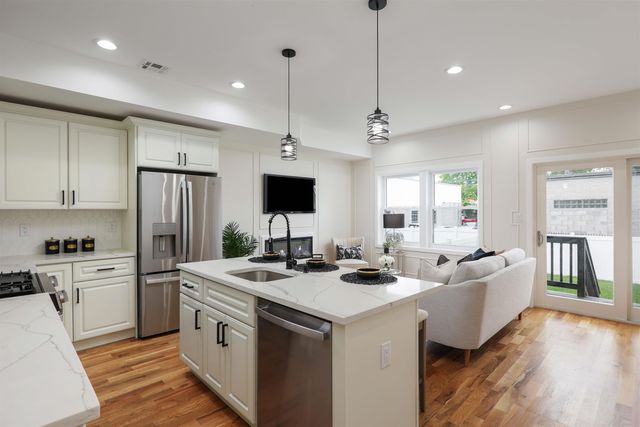 206 WILLOW AVE, Garwood, NJ 07027