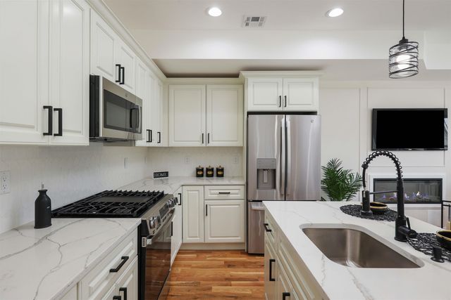 206 WILLOW AVE, Garwood, NJ 07027