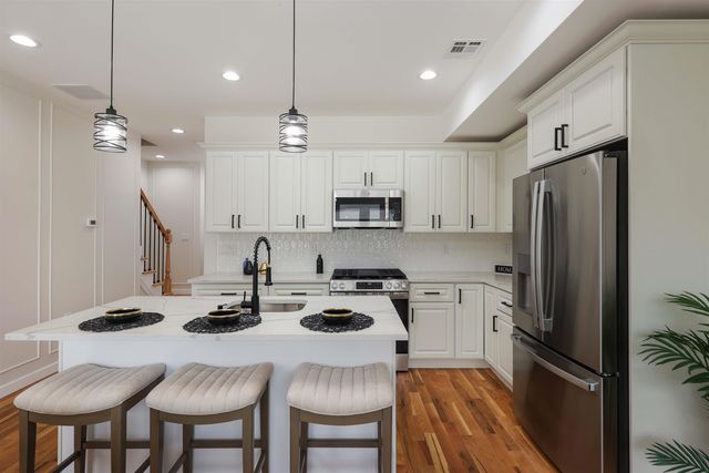 206 WILLOW AVE, Garwood, NJ 07027