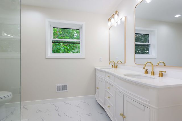 206 WILLOW AVE, Garwood, NJ 07027