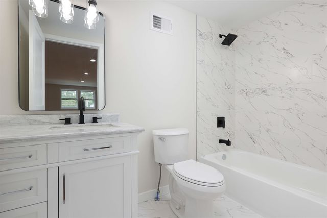 206 WILLOW AVE, Garwood, NJ 07027