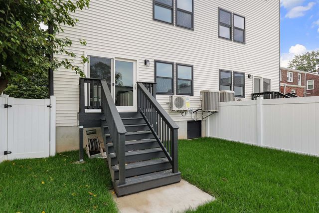 206 WILLOW AVE, Garwood, NJ 07027