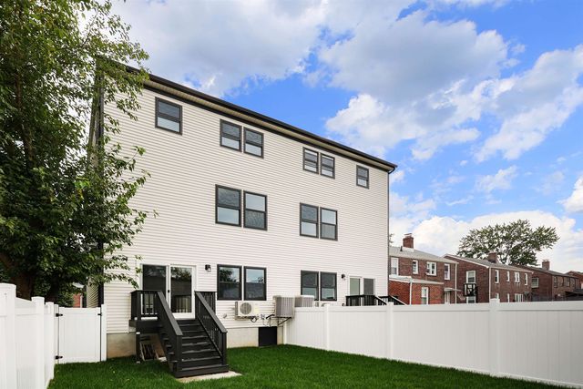 206 WILLOW AVE, Garwood, NJ 07027