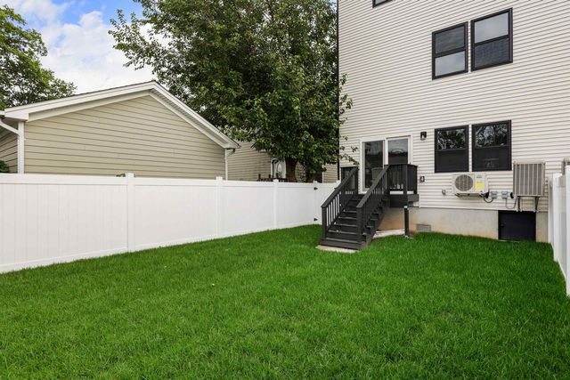 206 WILLOW AVE, Garwood, NJ 07027