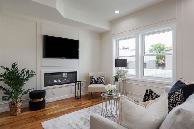 206 WILLOW AVE, Garwood, NJ 07027