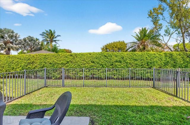 117 Spruce Street, Boynton Beach, FL 33426