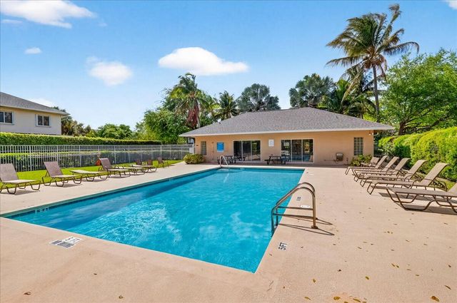 117 Spruce Street, Boynton Beach, FL 33426