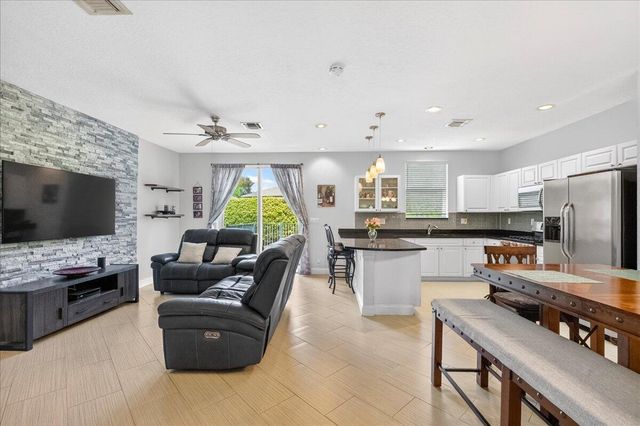 117 Spruce Street, Boynton Beach, FL 33426