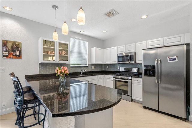 117 Spruce Street, Boynton Beach, FL 33426