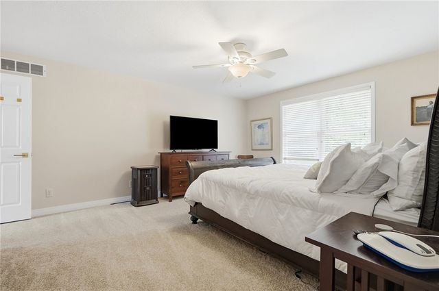 2820 Arbor Pointe Drive, Middletown, OH 45042