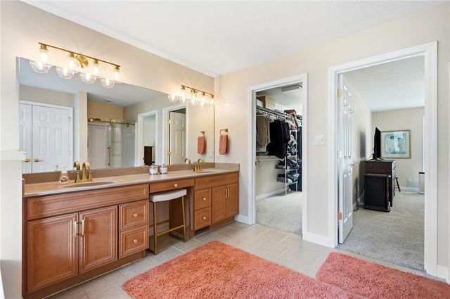 2820 Arbor Pointe Drive, Middletown, OH 45042