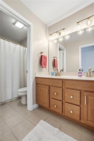 2820 Arbor Pointe Drive, Middletown, OH 45042