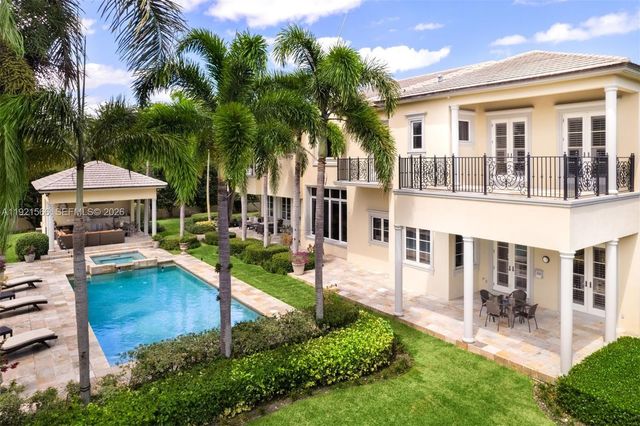 8010 Ponce De Leon Road, Miami, FL 33143