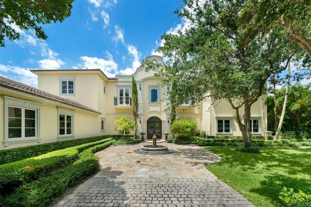 8010 Ponce De Leon Road, Miami, FL 33143