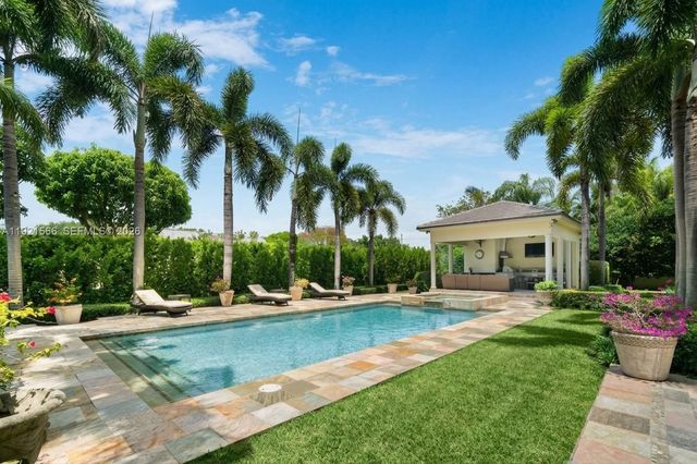 8010 Ponce De Leon Road, Miami, FL 33143