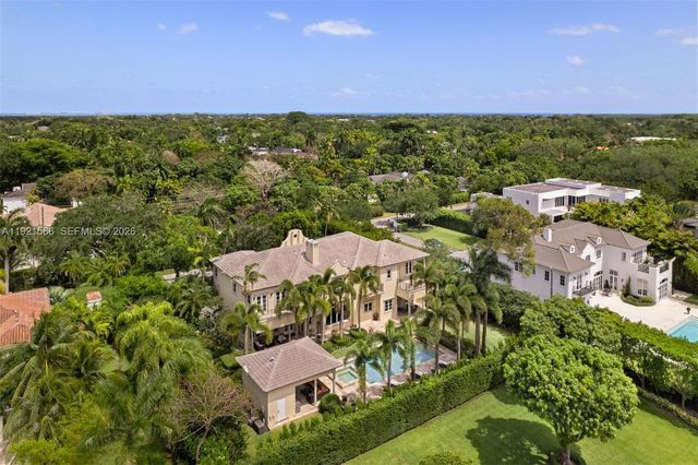 8010 Ponce De Leon Road, Miami, FL 33143