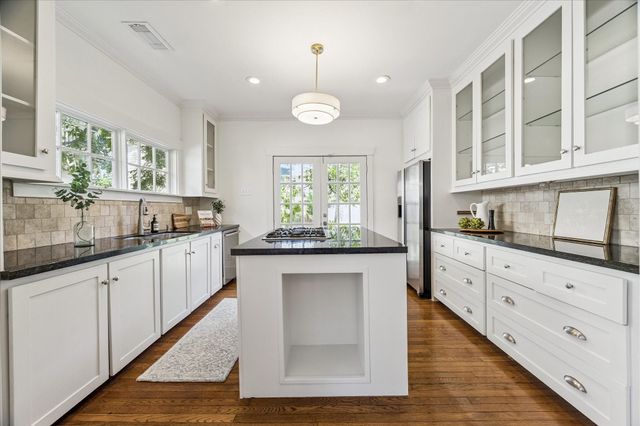 3000 Morrison Street, Houston, TX 77009
