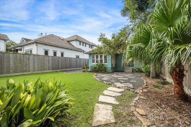 3000 Morrison Street, Houston, TX 77009