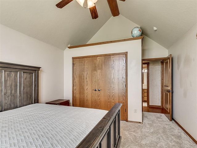 921 Hannah Dr, Tuttle, OK 73089