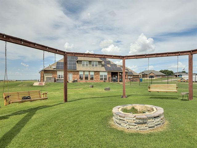 921 Hannah Dr, Tuttle, OK 73089