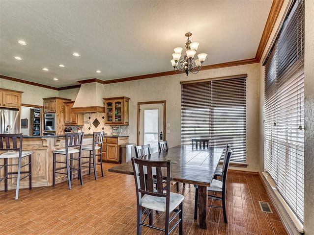 921 Hannah Dr, Tuttle, OK 73089