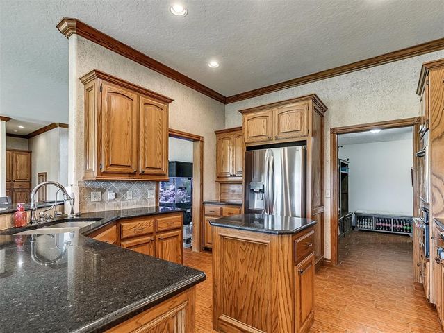 921 Hannah Dr, Tuttle, OK 73089