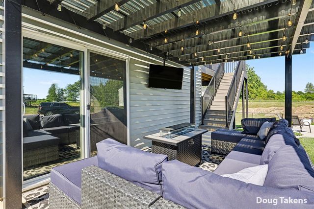 4225 Butternut Drive, Wayland, MI 49348