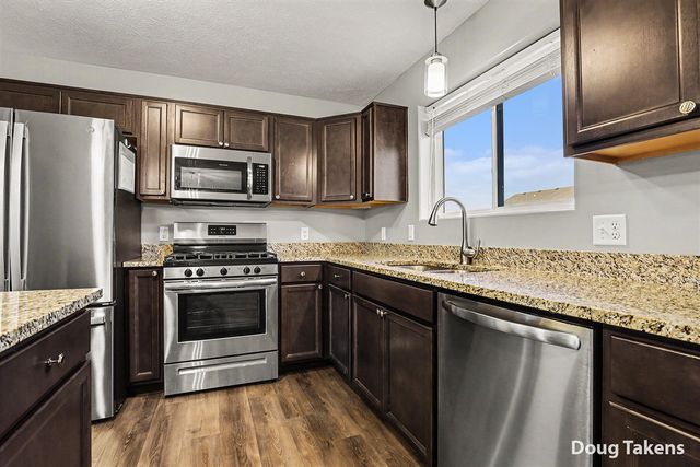 4225 Butternut Drive, Wayland, MI 49348