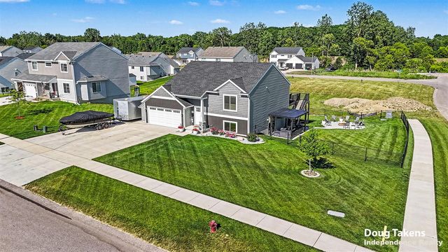 4225 Butternut Drive, Wayland, MI 49348