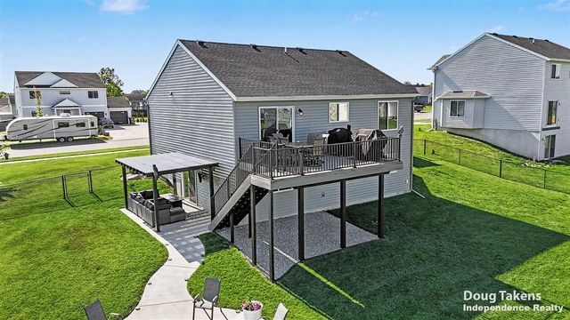 4225 Butternut Drive, Wayland, MI 49348