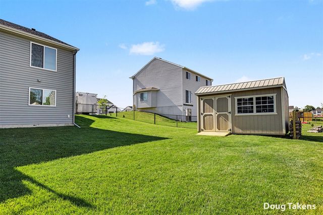 4225 Butternut Drive, Wayland, MI 49348