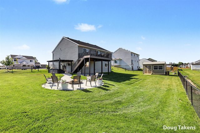 4225 Butternut Drive, Wayland, MI 49348