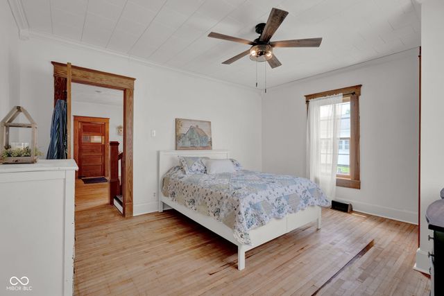 247 W Mechanic Street, Bloomfield, IN 47424